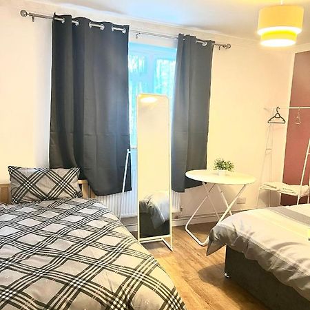 Large Room With Two Bed In Central Londres Extérieur photo